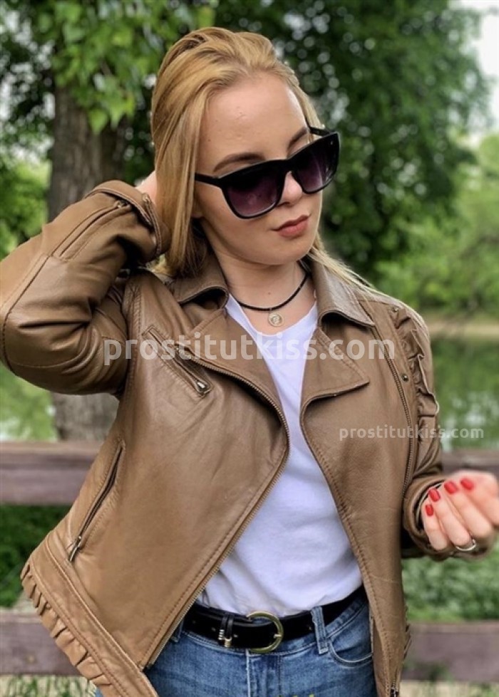  Александра